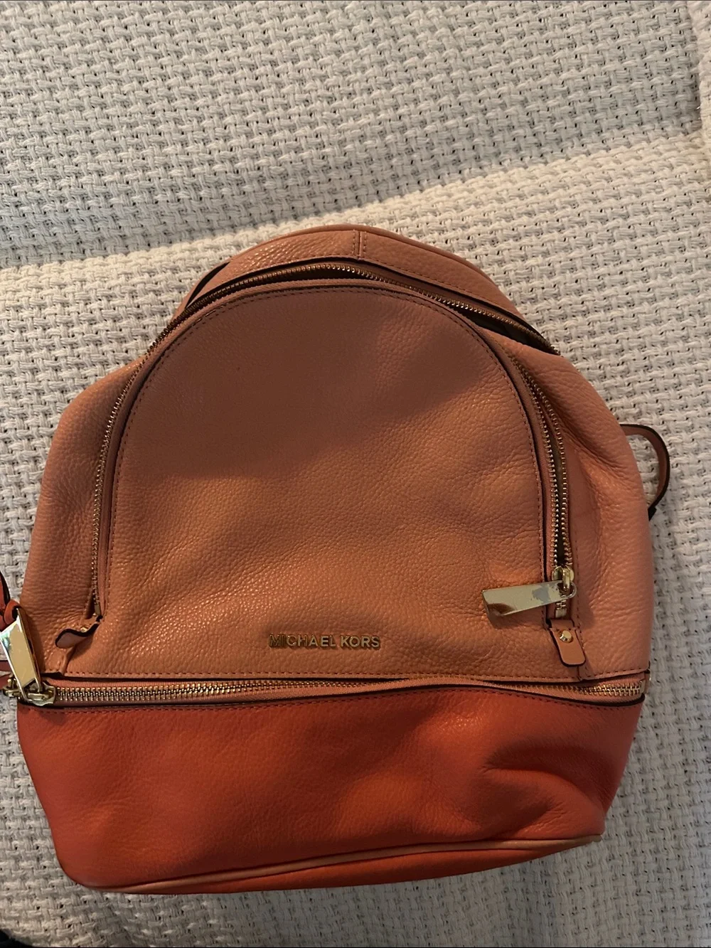 Michael Kors Leather Backpack in Two-Tone peach Orange